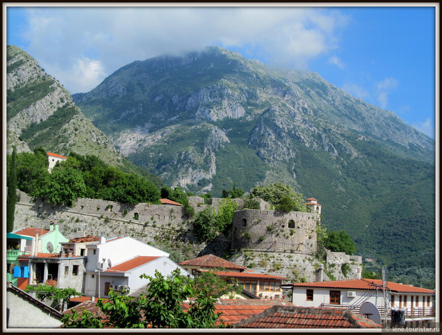 О Montenegro замолвлю я слово. Бар.