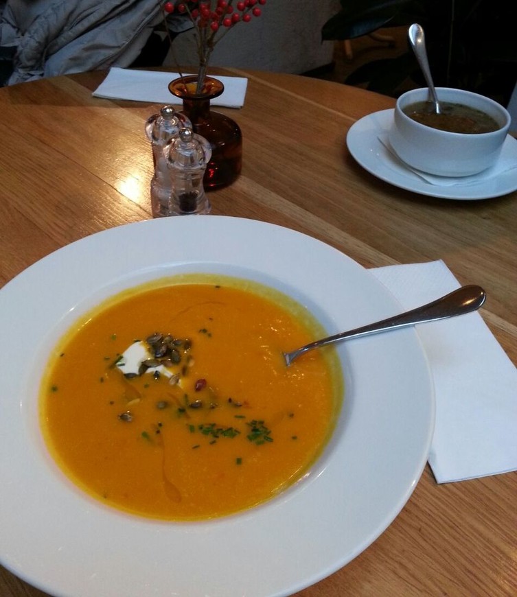 Mistral Cafe Restaurant кафе в Праге — рекомендую