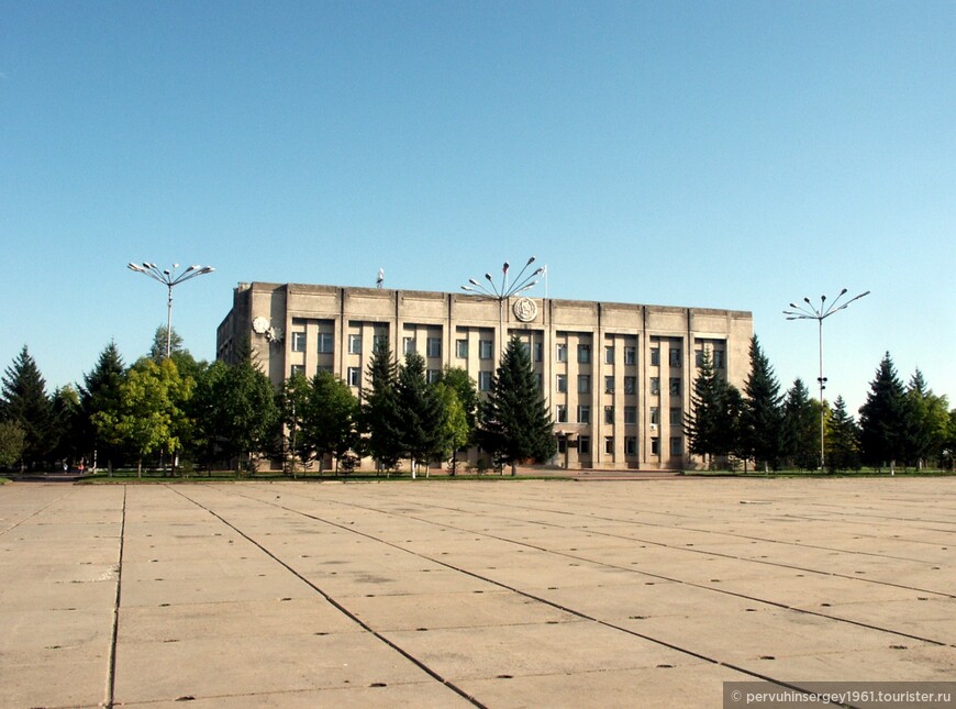 Площадь Ленина. Дом Правительства ЕАО