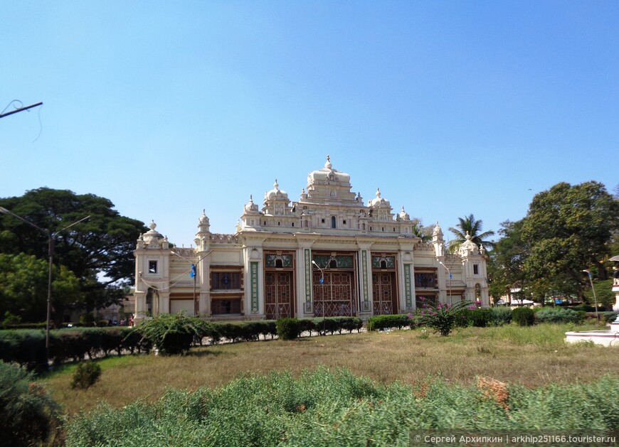 Майсур — город ладана и дворцов в Южной Индии