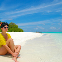 Мальдивы - это чистейшие белоснежные пляжи 