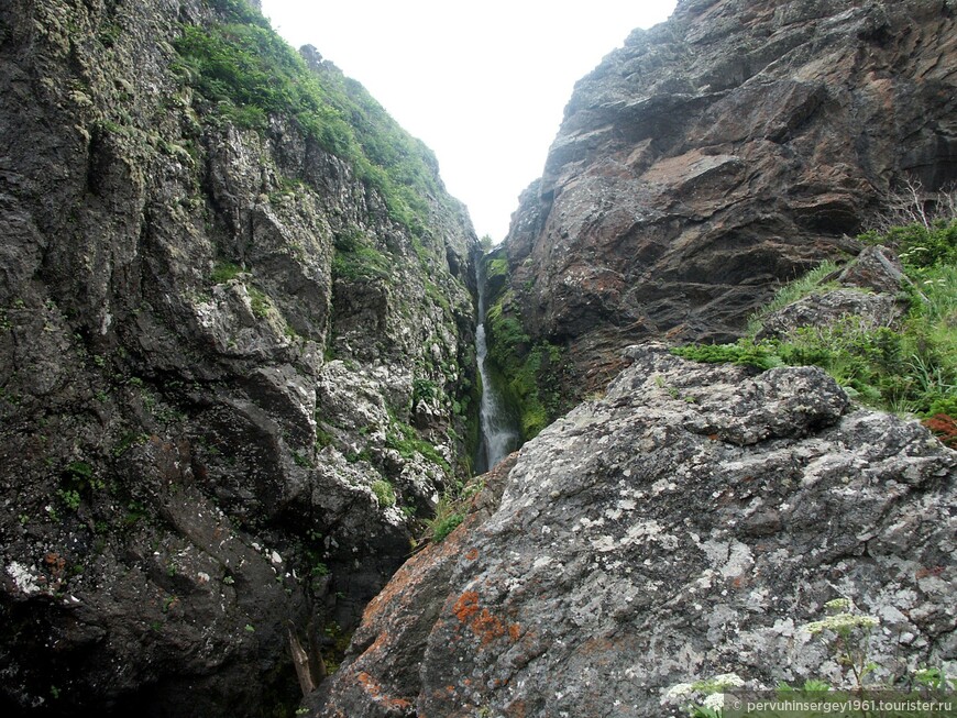 Водопад на мысе Минский