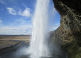 Исландия, Seljalandsfoss