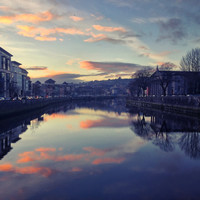 Закат на реке Ли, город Корк, Ирландия