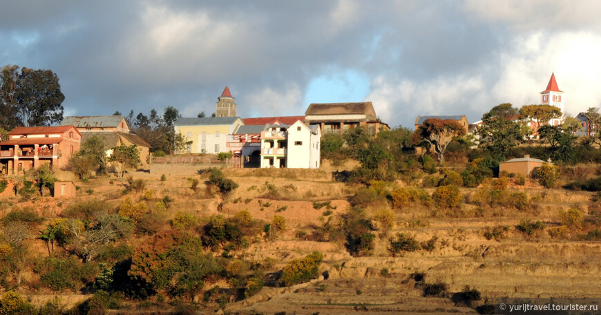 Мадагаскар. Провинциально-творческий городок Амбоситра