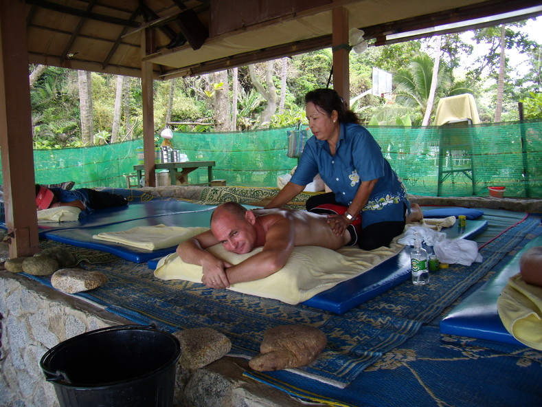 Тайский массаж, или рассказ колхозника о посещении спа.