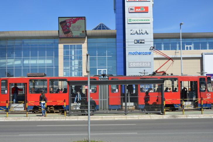 Сезонные экскурсии в Белграде: автобус, трамвай, кораблик