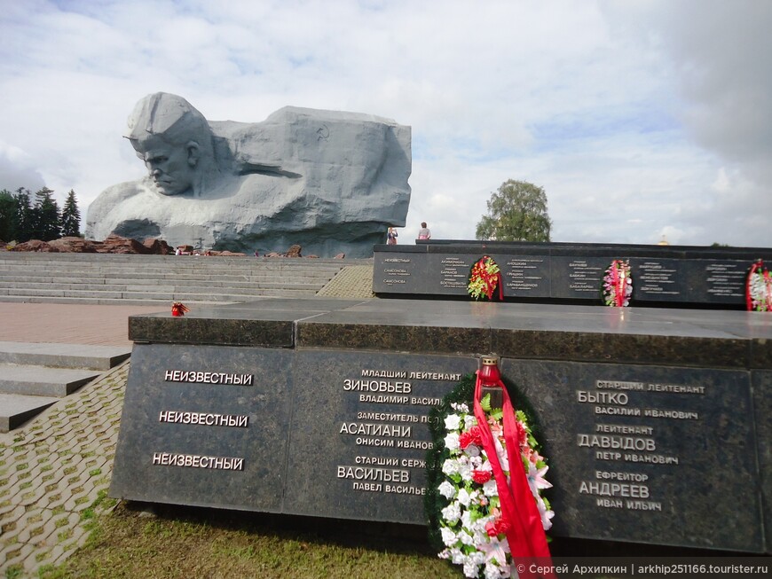 Самостоятельно в Беларусь — один день на Брест и его легендарную крепость