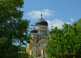 Молдавия. Монастырь Хынку