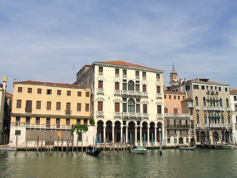 Мы в Венеции — сегодня машина может отдохнуть
