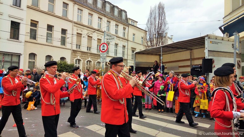 Фашинг (Fasching) - карнавал в Германии. Бонн.