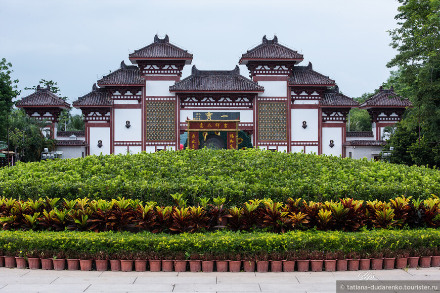 Буддийский храмовый комплекс Наньшань