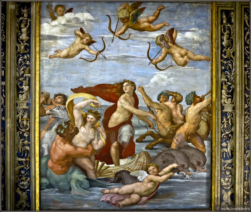 Лоджия Галатеи. Она получила название по фреске Рафаэля «Триумф Галатеи», изображающей одну из сцен «Метаморфоз» Овидия.
