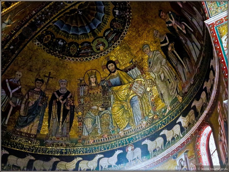 Мозаика в апсиде церкви Санта Мария Трастевере.