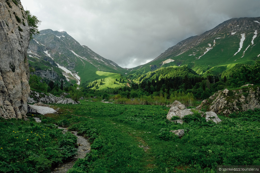 Пешком через горы