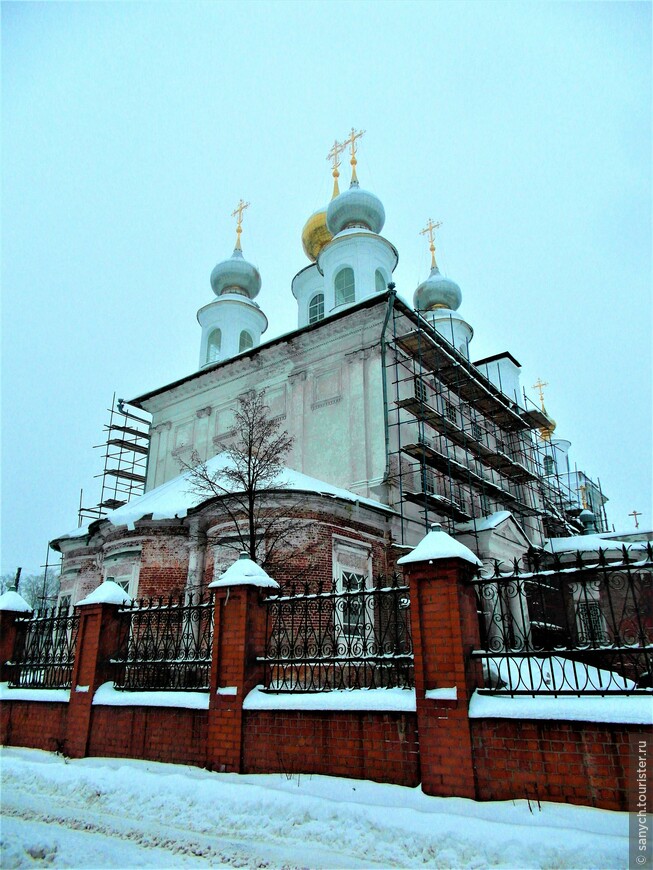 На восток от Москвы — Палех и Шуя.