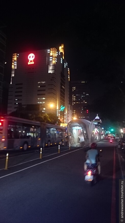 Тайчжун. В центр Тайваня — поездом, велосипедом, поездом.