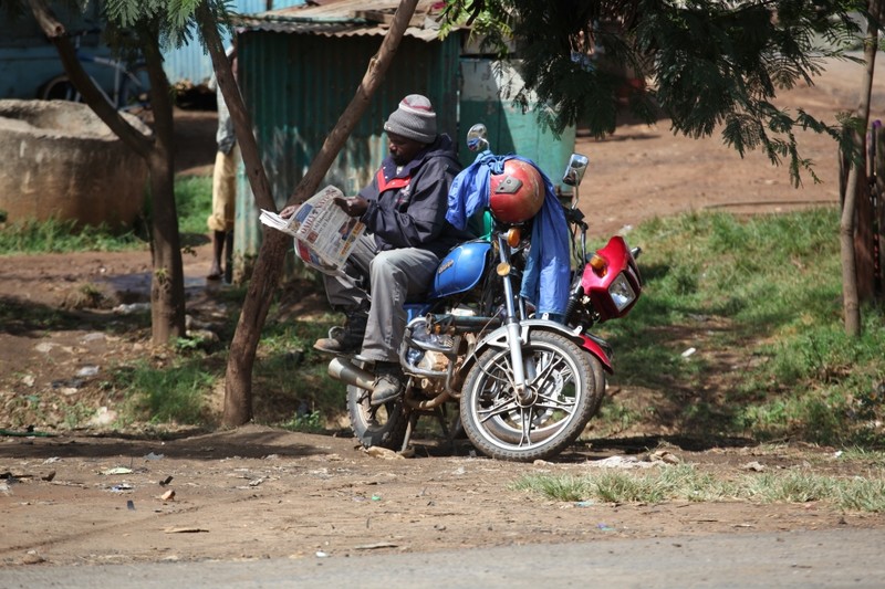 Путешествие в Уганду и Кению. Часть третья. Кения. Озеро Накуру, Найроби, экватор