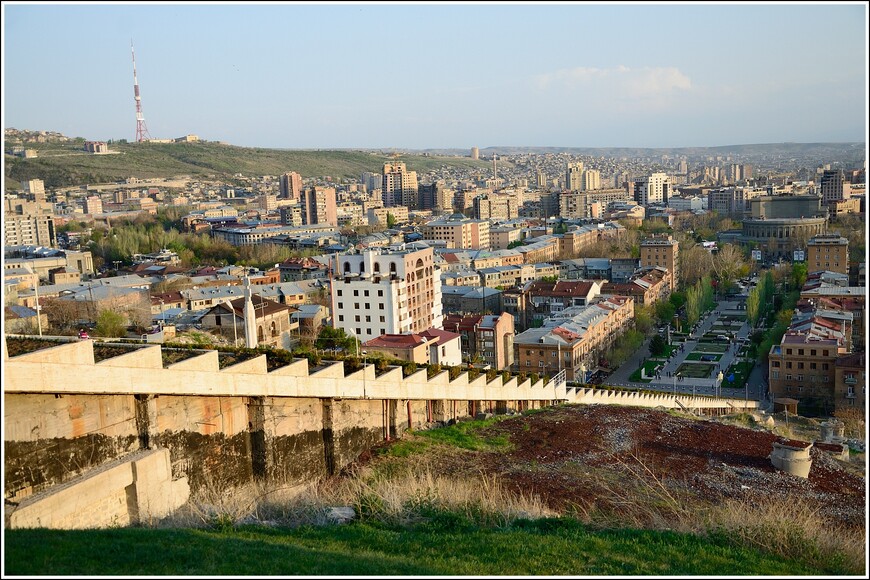 Армения. День 1/2. Прогулка по Еревану