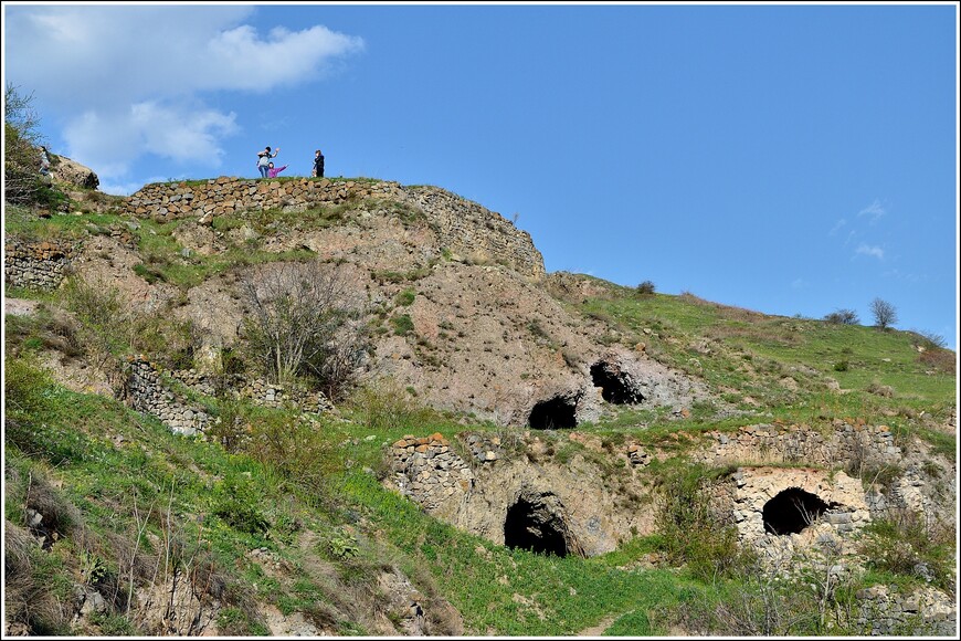 Армения. День 2/2. Пещерный город Хндзореск