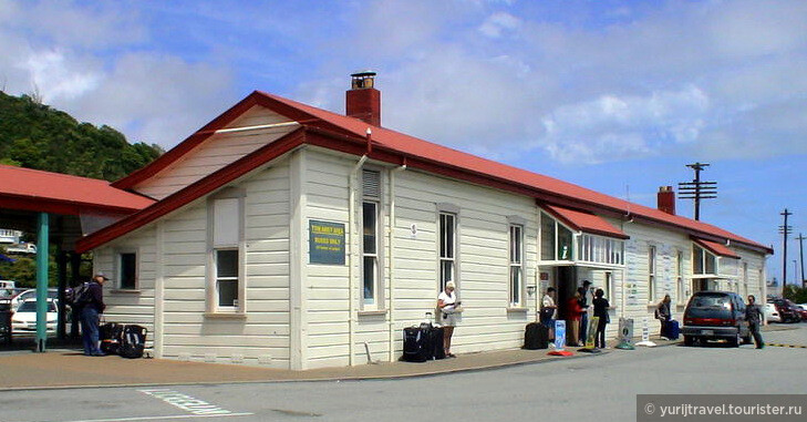 Железнодорожный вокзал в городке Греймут