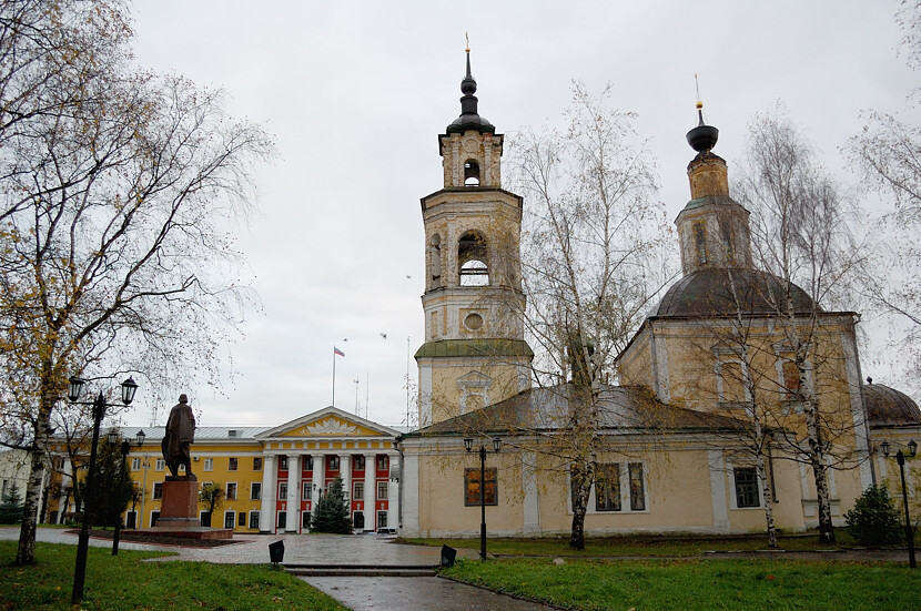 Владимир Красно Солнышко и Планетарий