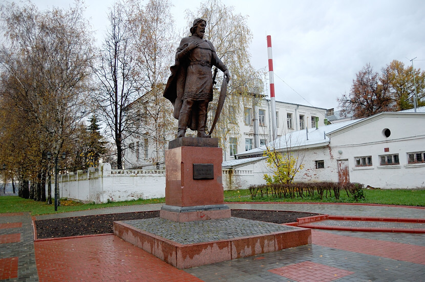 Владимир Красно Солнышко и Планетарий