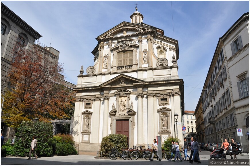 Церковь Сан-Джузеппе, построена по проекту архитектора Франциско Риччине в 1607-1630 гг.