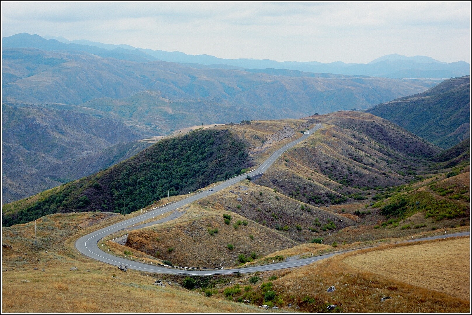 В азербайджане действует. Нагорный Карабах Лачин. Лачин Карабах. Лачинский коридор в Карабахе. Лачинский и Зангезурский коридор.