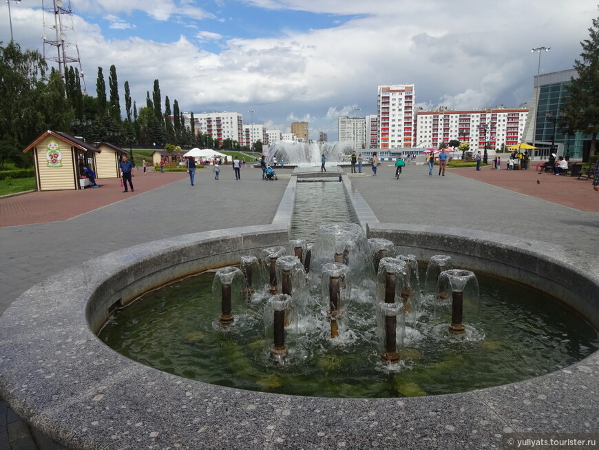 Площадь Салавата Юлаева