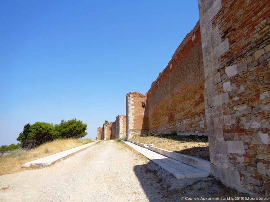 Из Базиликаты в средневековые города Апулии — Лучера и Троя