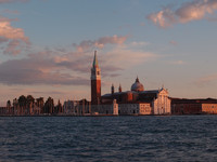 Ночная и утренняя Венеция
