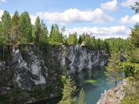 Парк «Рускеала» и рускеальские водопады