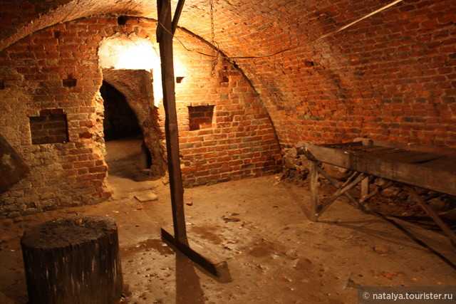 Янтарный плен. Подвалы инквизиции – Замок Шаакен