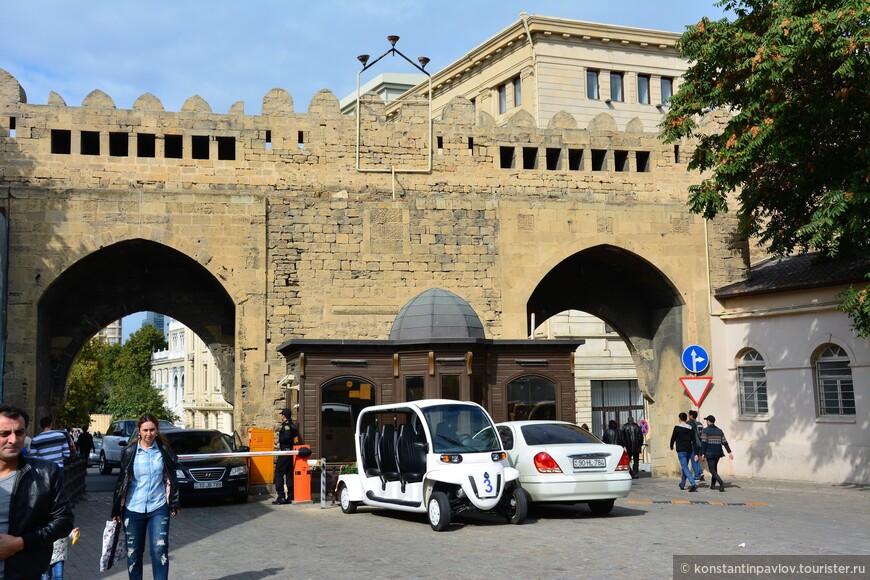 Азербайджан. Баку. Внутри крепостных стен
