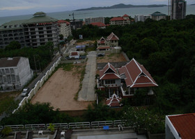 Отель Pattaya Hill Resort (виды из и на него)
