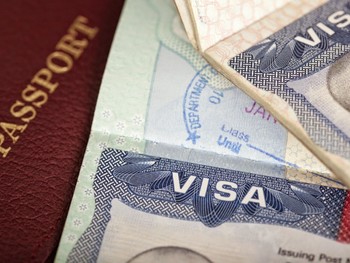 Где россияне могут получить визу в США