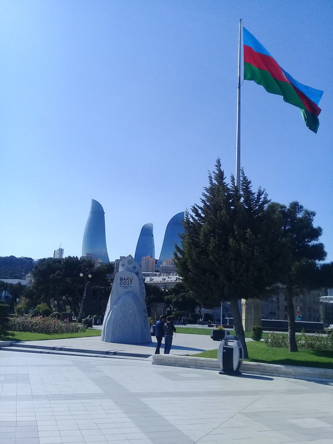 Прекрасный город Баку