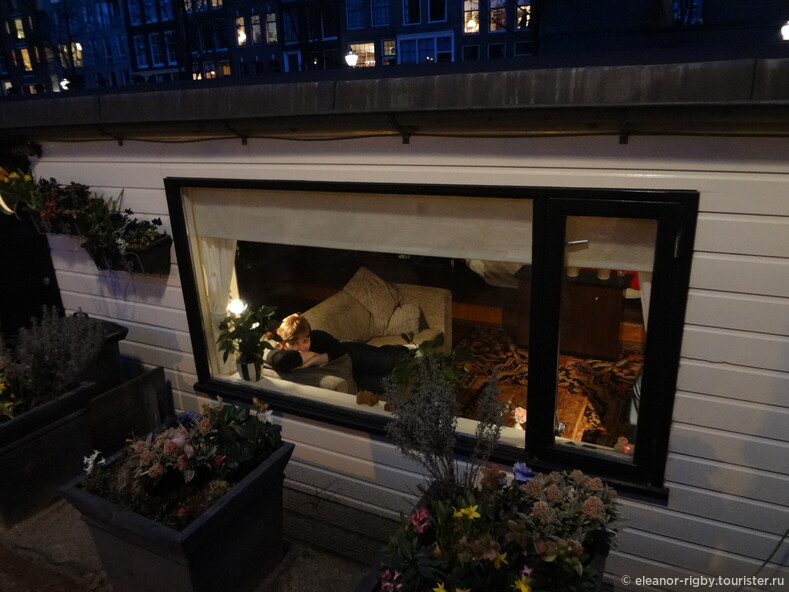 Дом на воде Jordaan Houseboat в Амстердаме, Нидерланды