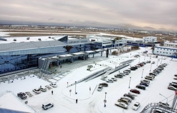 Инвалида в коляске оставили на 40-градусном морозе в аэропорту Якутска