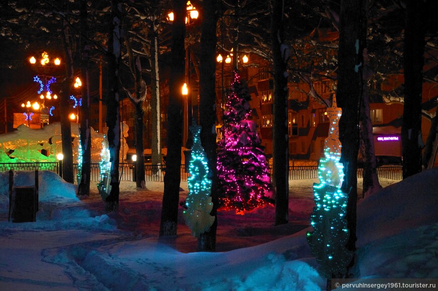 Южно-Сахалинск: в летнем парке зима…