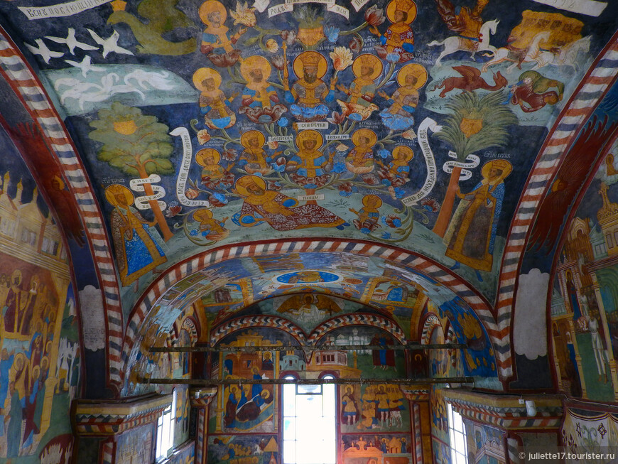 Чудесные фрески храма  Ильи Пророка