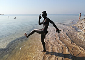 Как весело провести время на Мертвом море