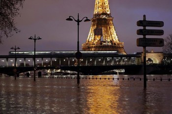 Во Франции сохраняется «оранжевый» уровень метеоопасности 