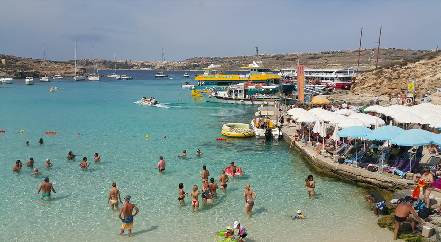Пляж Голубая лагуна на Мальте