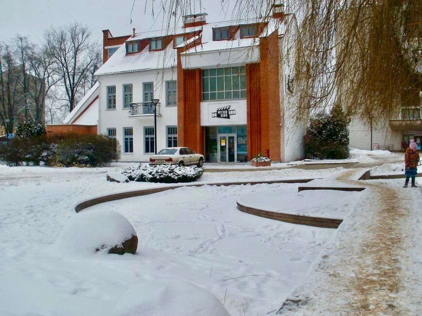 Здание музея истории белорусского кино