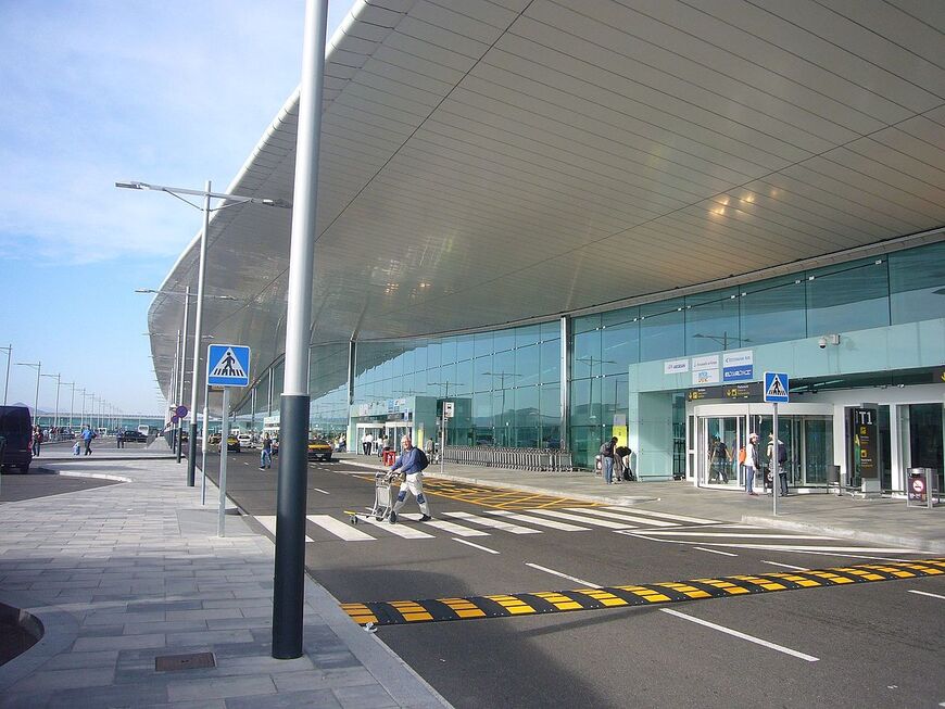 Аэропорт Барселоны<br/> «Эль-Прат»