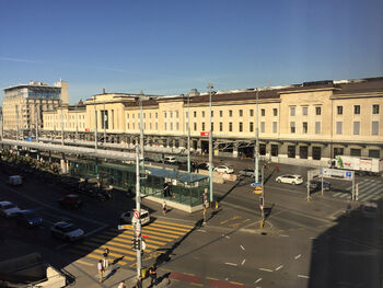 Железнодорожный вокзал Женевы Корнавен