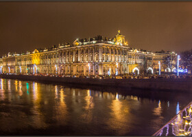 Петербург-немного мрачный, но прекрасный!