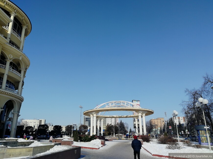 На главной площади Курска в День Защитника Отечества 23.02.18